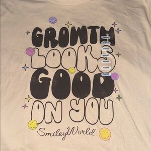 Women’s Cream ‘Growth looks good on you’ Graphic Tee